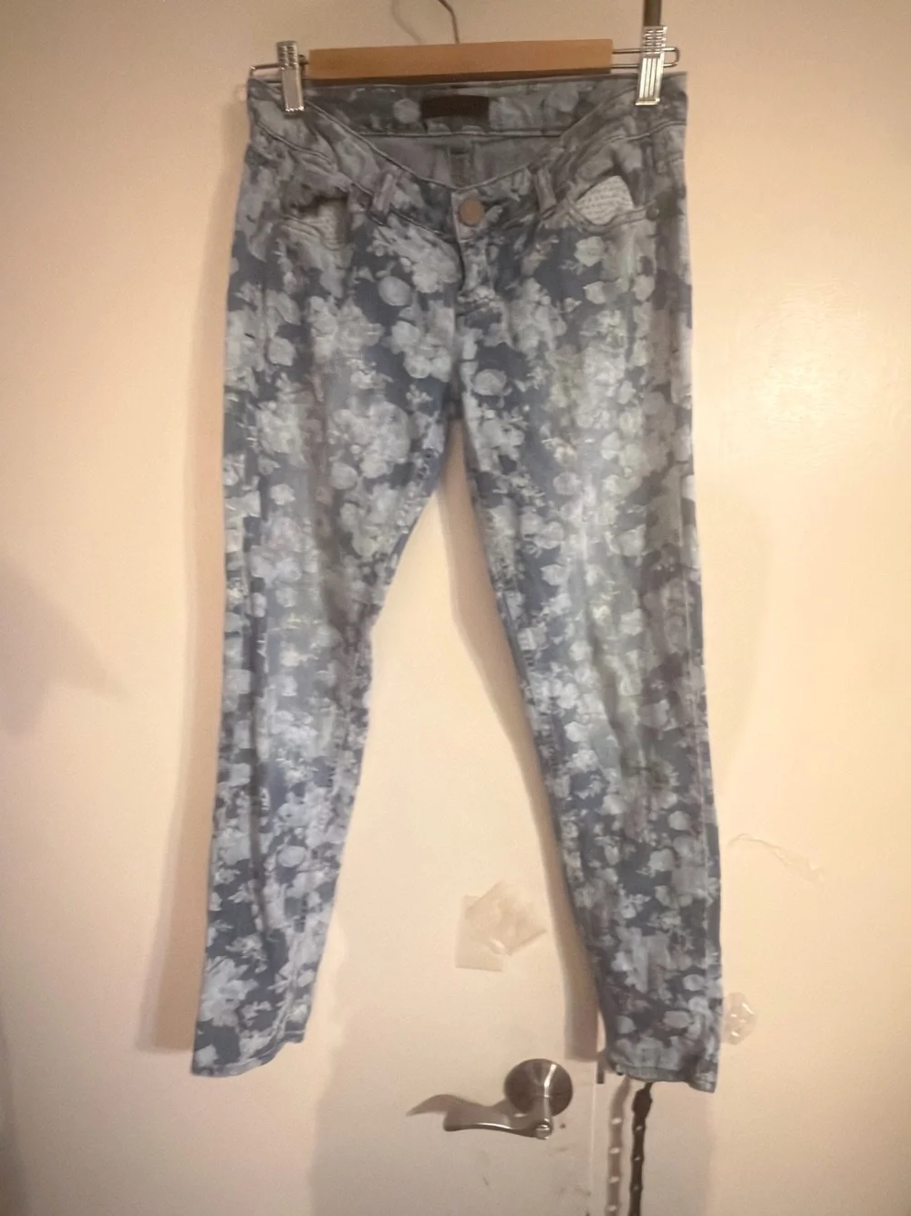 Designed Skinny Jeans Ankle Length size 0